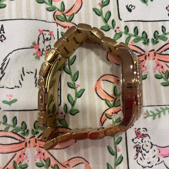 MICHAEL KORS WOMENS ROSE GOLD WATCH. Crystals, thick band!! - Picture 3 of 6